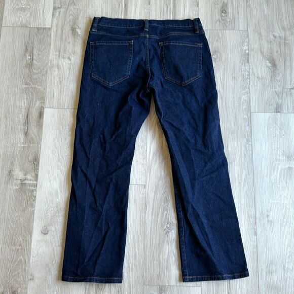 Amazon Essentials Dark Wash Bootcut Straight Leg Jeans 32x28 - Picture 3 of 4